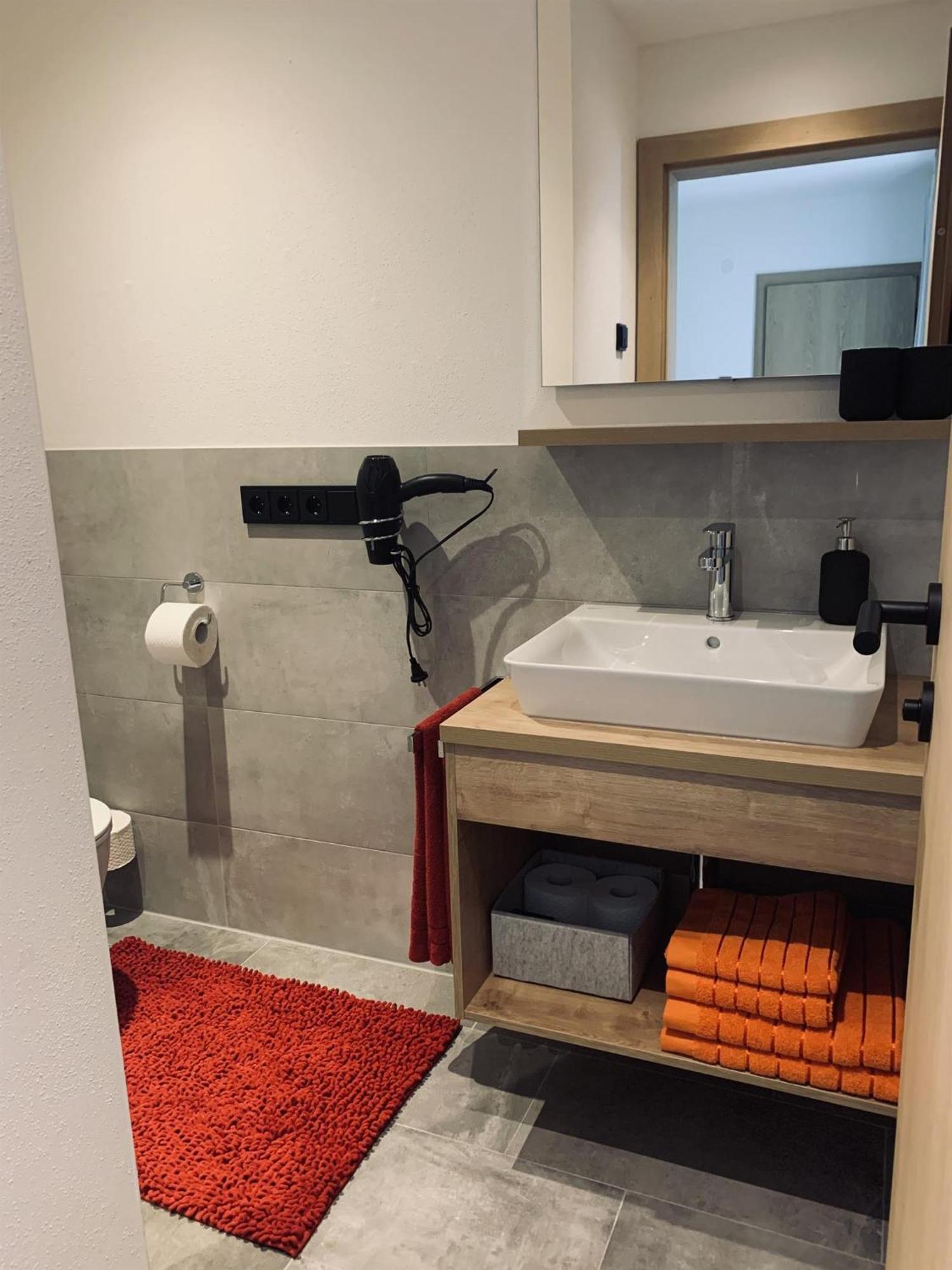 Ferienwohnung Troger 피버브룬 객실 사진